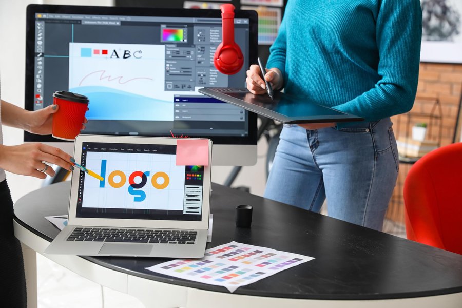Find Top Graphic Designers for Your Project