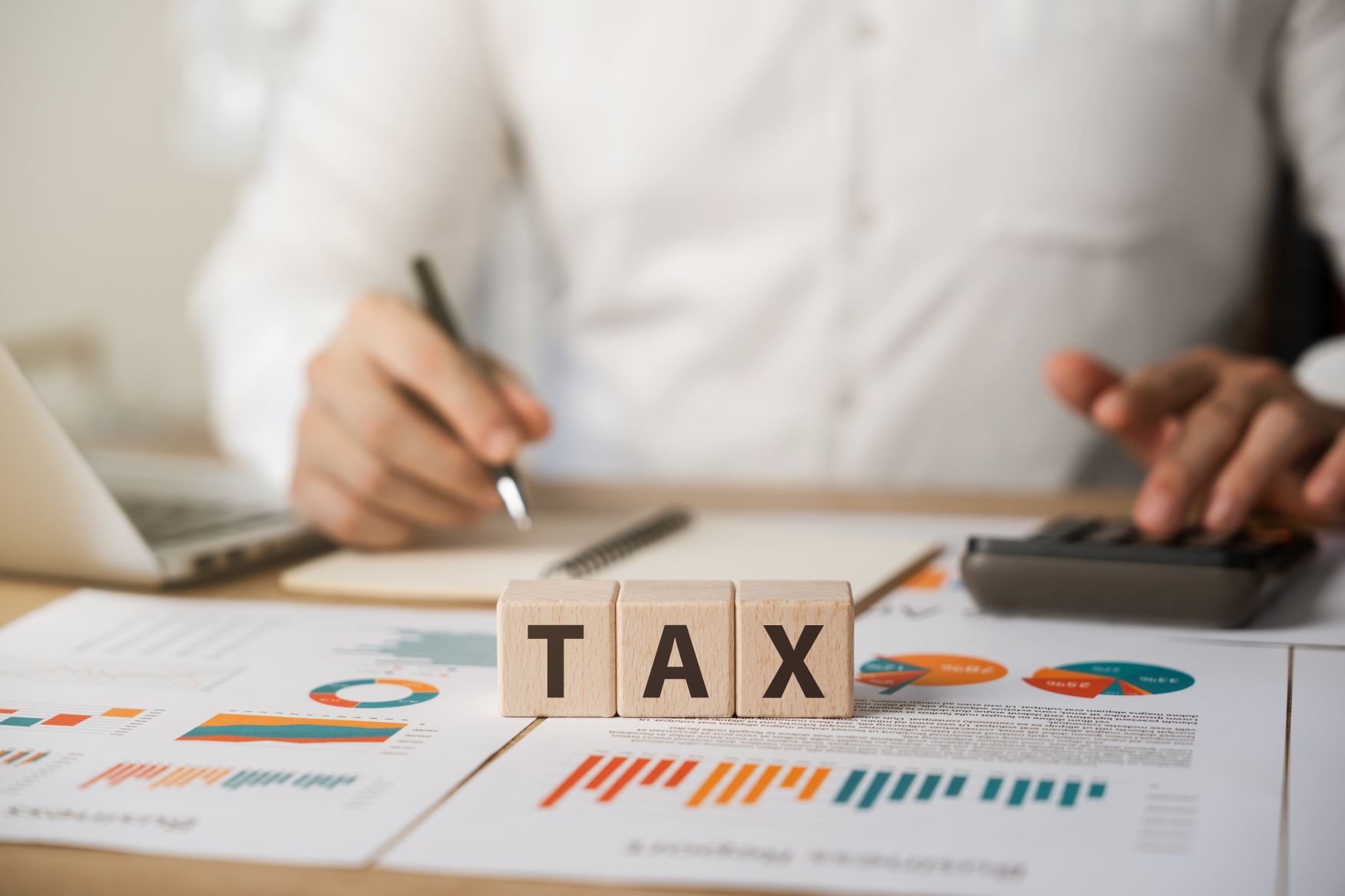 Hire Expert Tax Filing Services – Local & Remote | Free Quotes